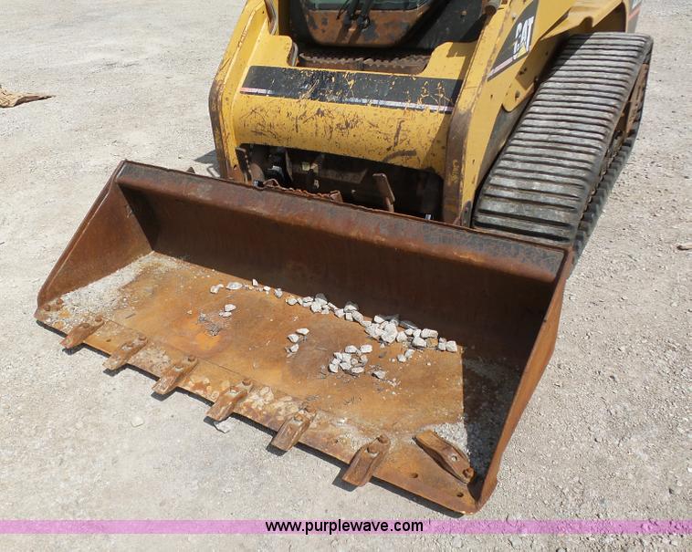 image for item K7983 2005 Caterpillar 257B skid steer
