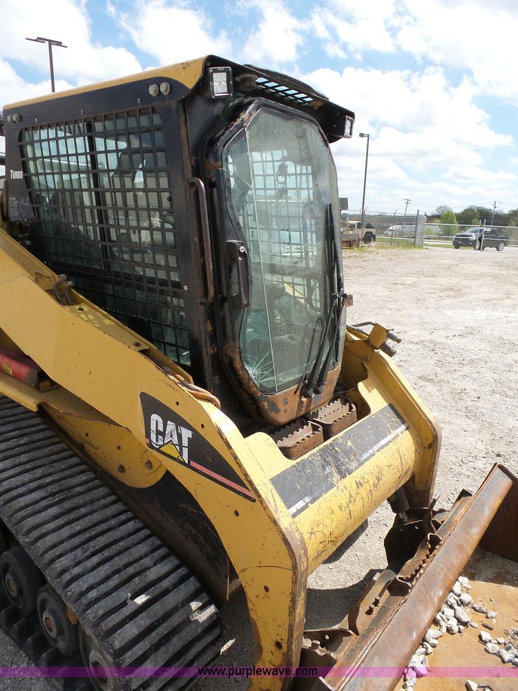 image for item K7983 2005 Caterpillar 257B skid steer