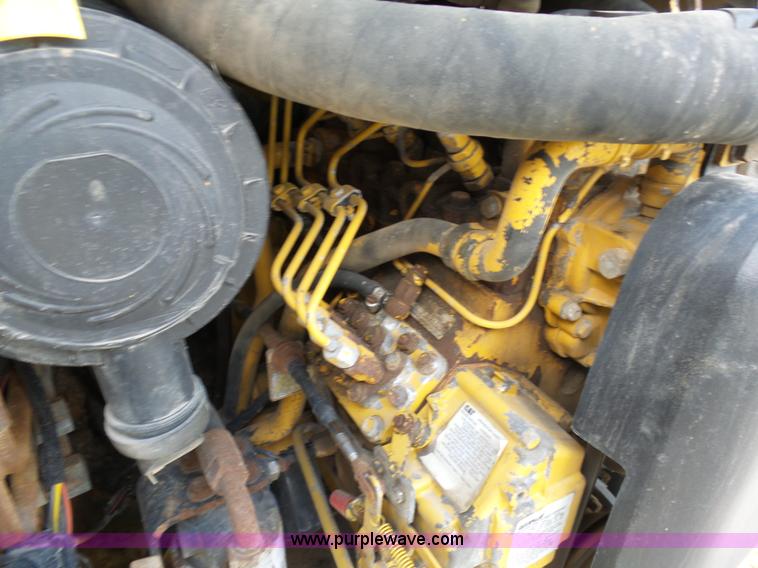 image for item K7983 2005 Caterpillar 257B skid steer