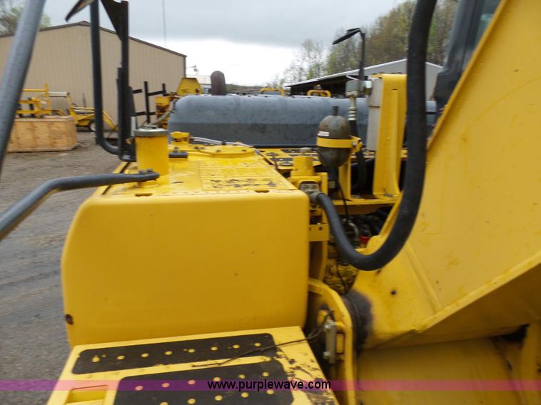 image for item K7998 2009 Komatsu PC160LC excavator