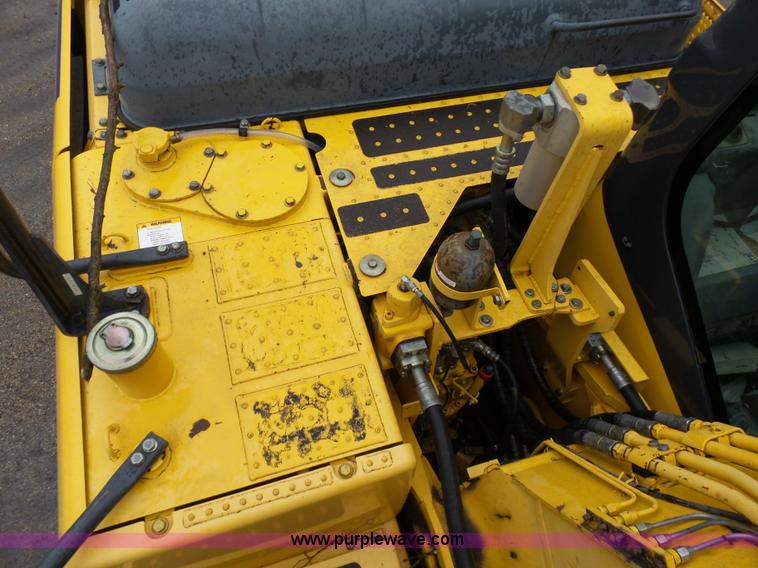 image for item K7998 2009 Komatsu PC160LC excavator
