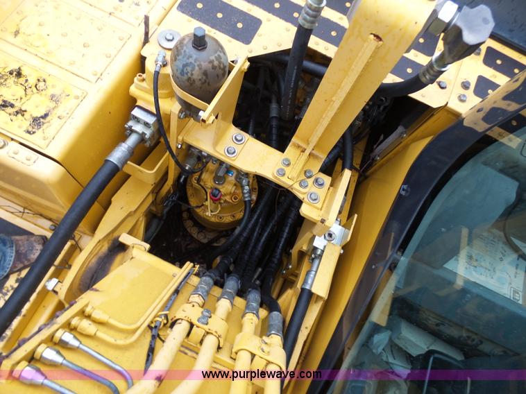 image for item K7998 2009 Komatsu PC160LC excavator