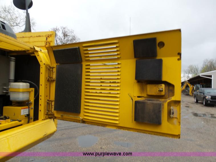 image for item K7998 2009 Komatsu PC160LC excavator