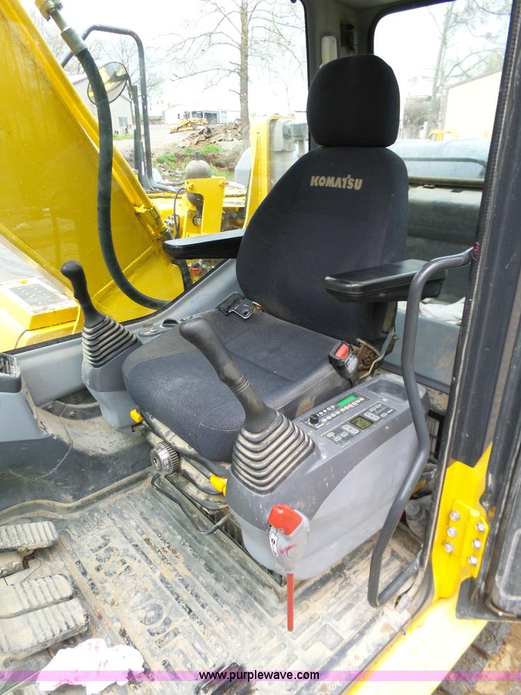 image for item K7998 2009 Komatsu PC160LC excavator
