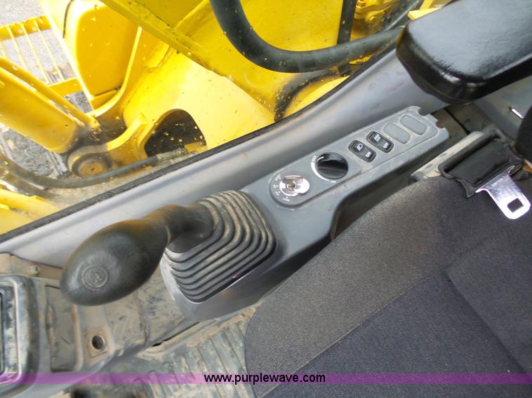 image for item K7998 2009 Komatsu PC160LC excavator