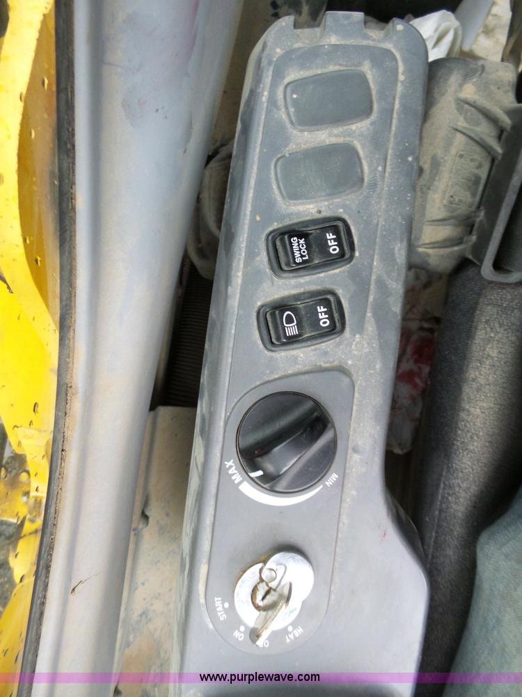 image for item K7998 2009 Komatsu PC160LC excavator