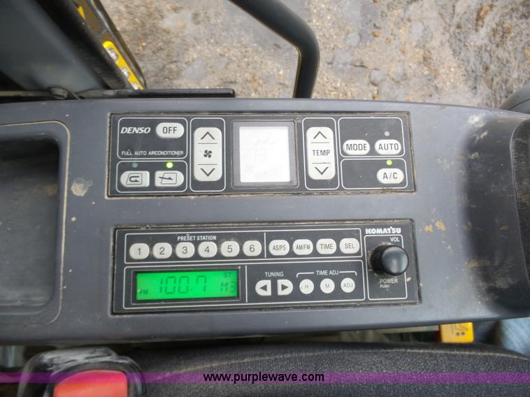 image for item K7998 2009 Komatsu PC160LC excavator