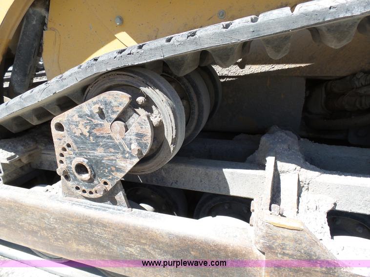 image for item L3161 2003 Caterpillar 277 skid steer