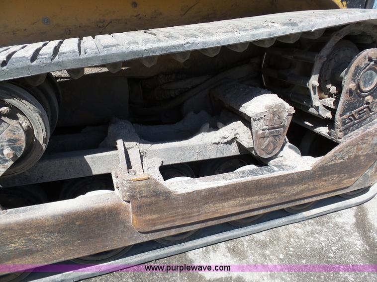 image for item L3161 2003 Caterpillar 277 skid steer