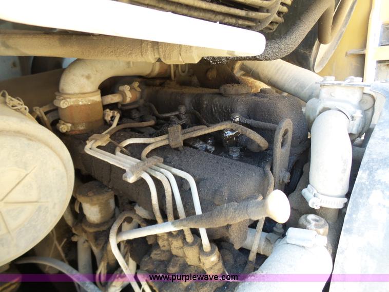 image for item L3161 2003 Caterpillar 277 skid steer