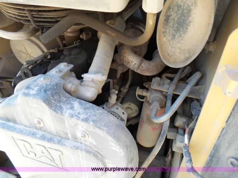 image for item L3161 2003 Caterpillar 277 skid steer