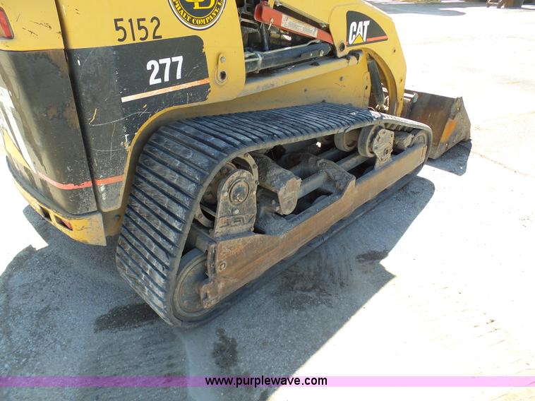 image for item L3161 2003 Caterpillar 277 skid steer
