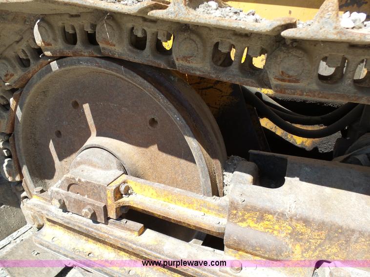 image for item L3162 International TD-8 Series E dozer