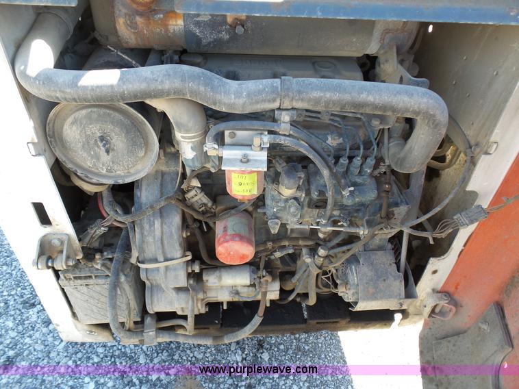 image for item L3163 2004 Bobcat S300 skid steer