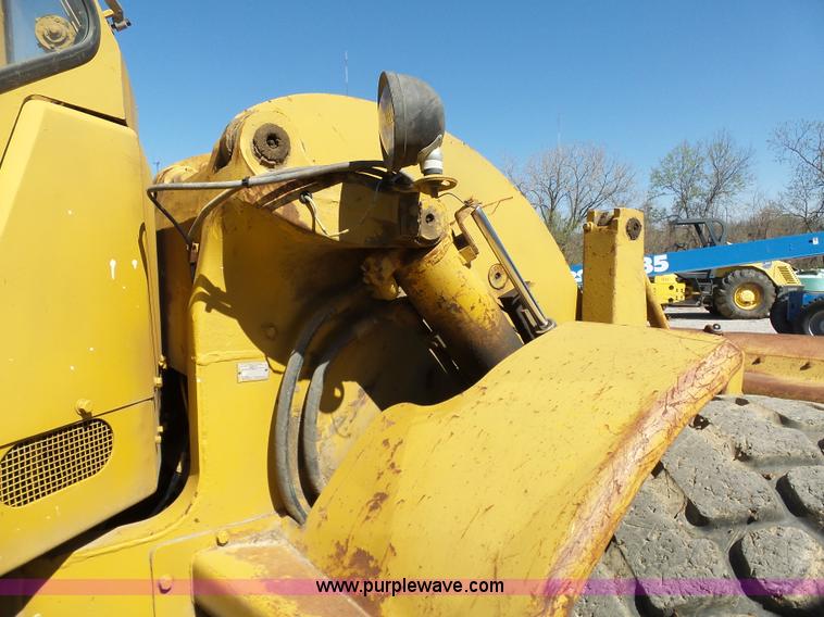 image for item L3168 Caterpillar 950 wheel loader