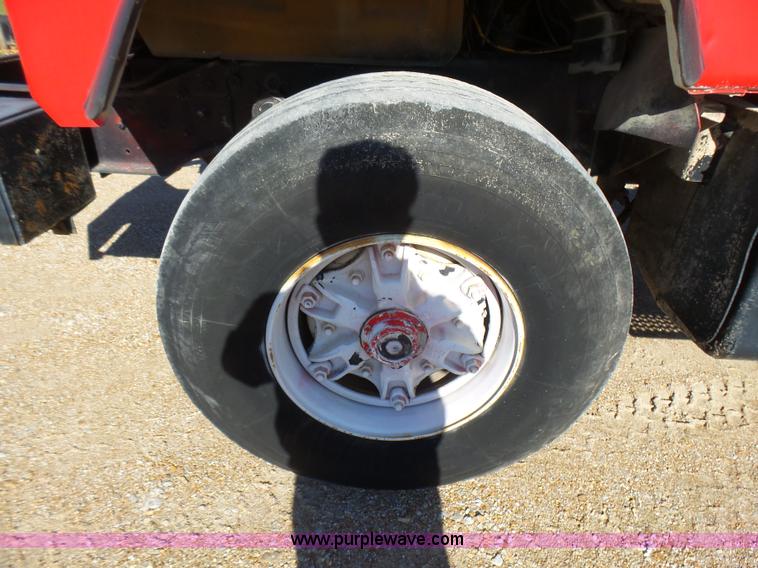 image for item L5495 1998 Mack DM600K mixer truck