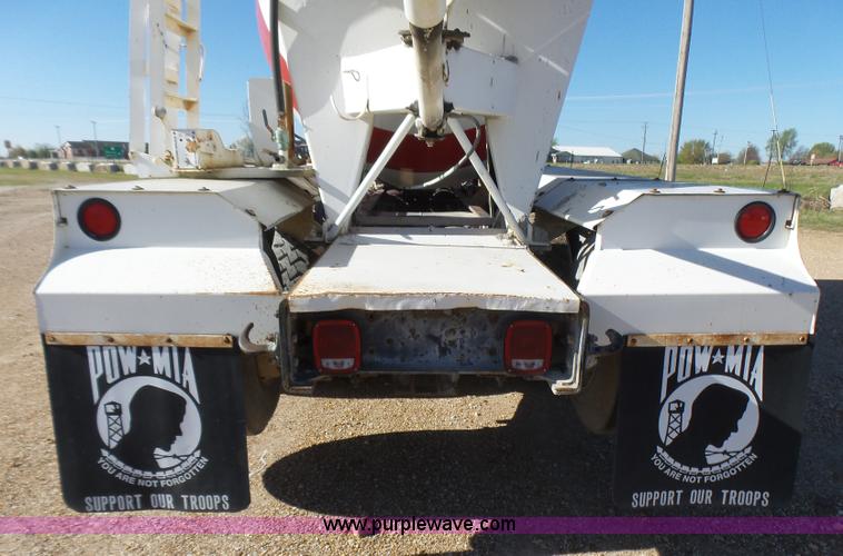 image for item L5495 1998 Mack DM600K mixer truck