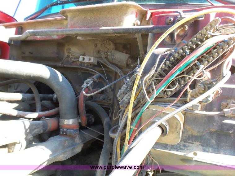 image for item L5495 1998 Mack DM600K mixer truck