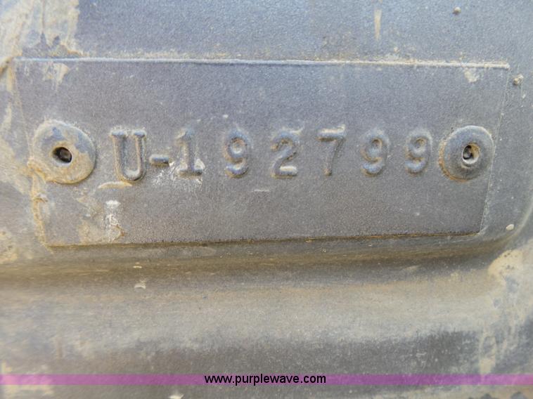 image for item L5495 1998 Mack DM600K mixer truck