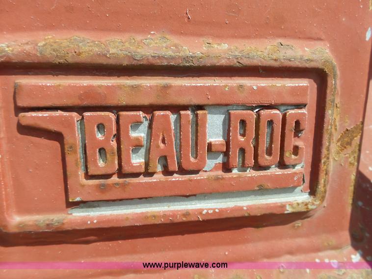 image for item L5699 2005 Sterling L8500 dump truck