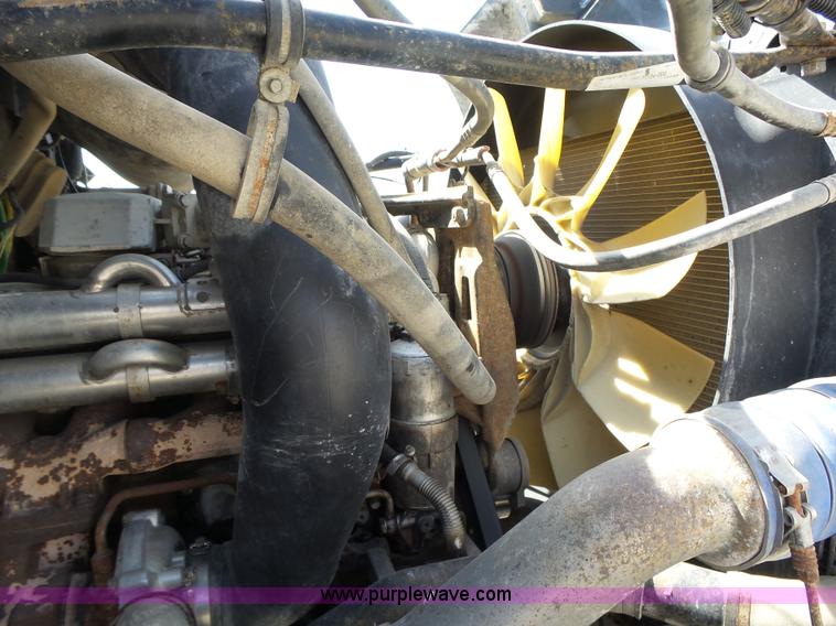 image for item L5699 2005 Sterling L8500 dump truck