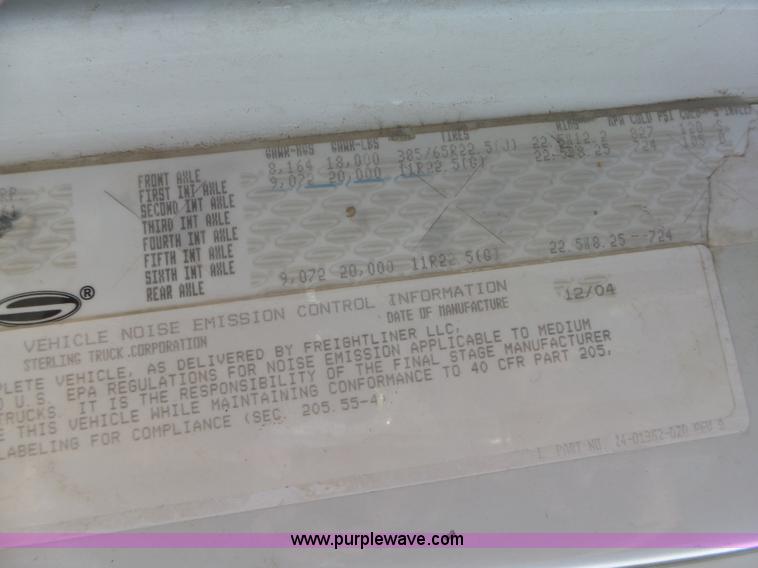 image for item L5699 2005 Sterling L8500 dump truck