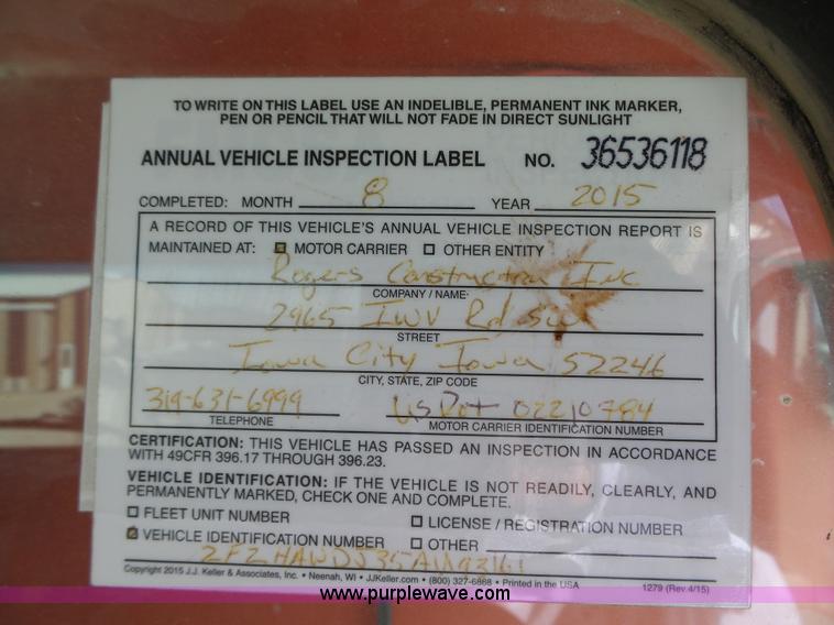 image for item L5699 2005 Sterling L8500 dump truck