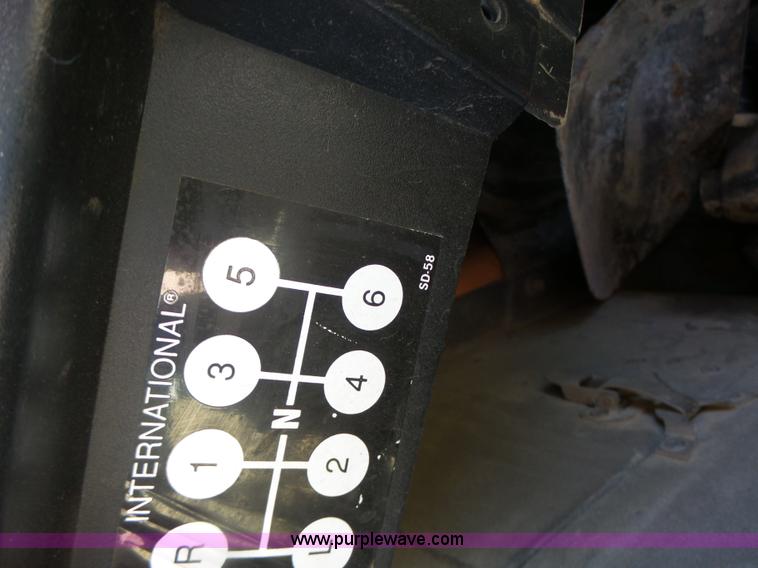 image for item L6005 1993 International 4900 dump truck