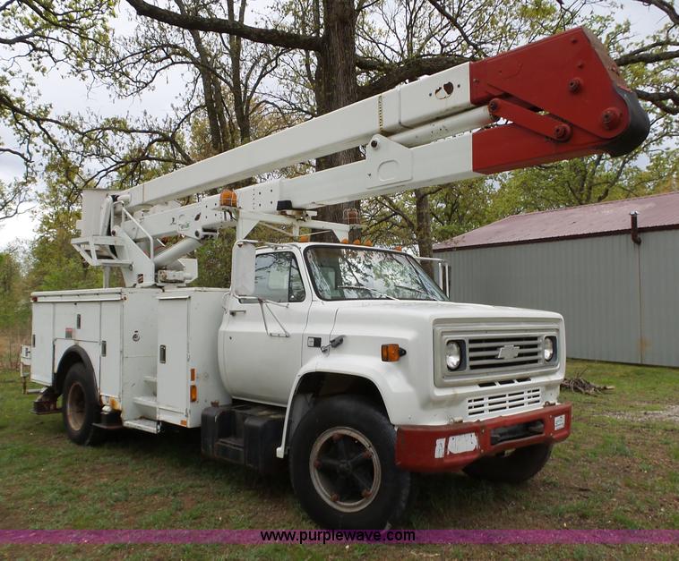 image for item L6327 1988 Chevrolet C70 bucket truck