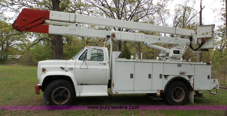 image for item L6327 1988 Chevrolet C70 bucket truck