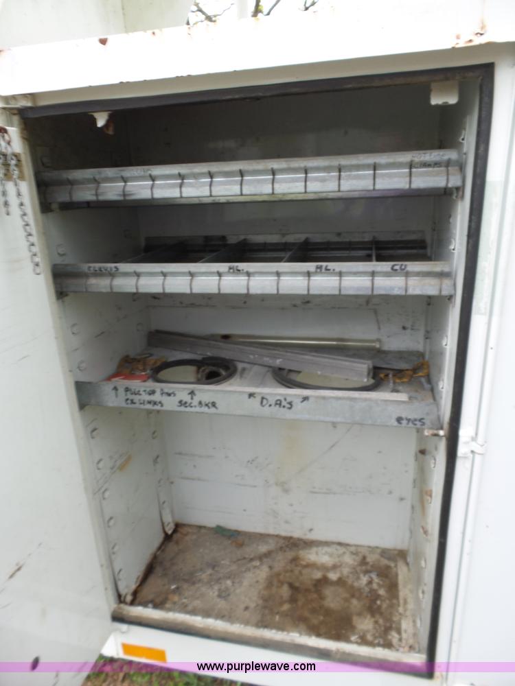 image for item L6327 1988 Chevrolet C70 bucket truck