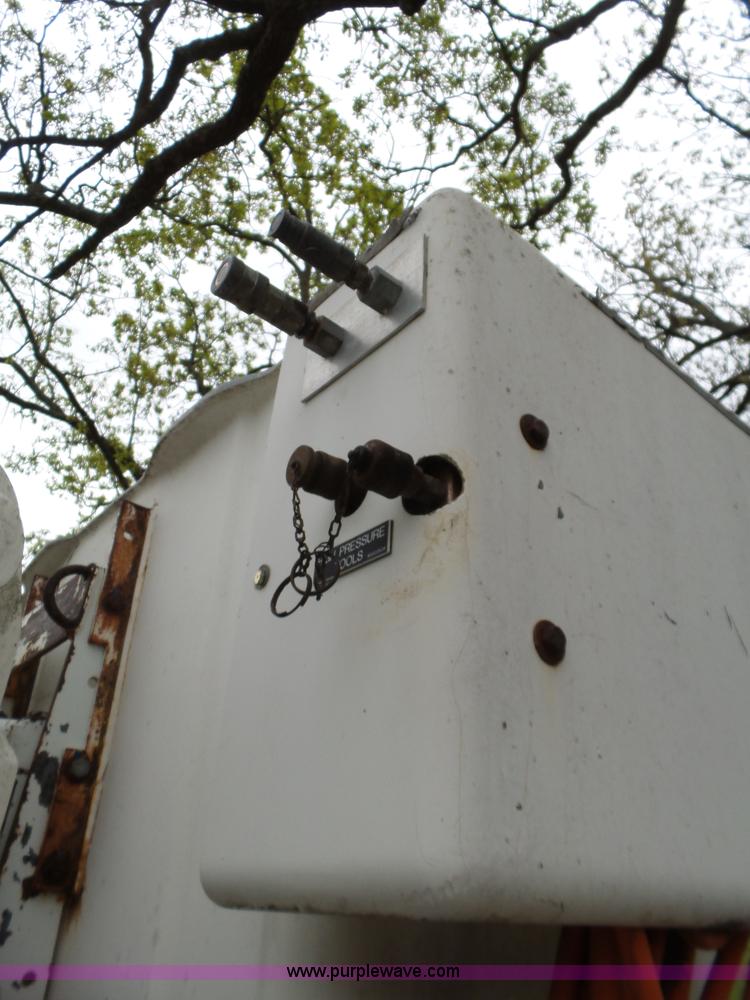 image for item L6327 1988 Chevrolet C70 bucket truck