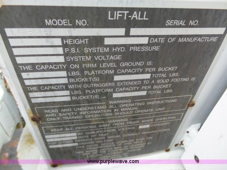 image for item L6327 1988 Chevrolet C70 bucket truck