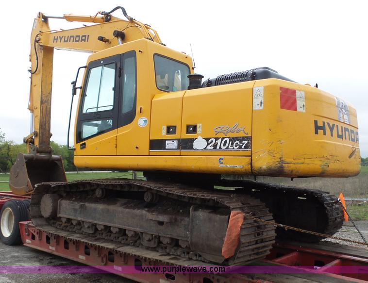 image for item L6328 2005 Hyundai Robex 210LC-7 excavator