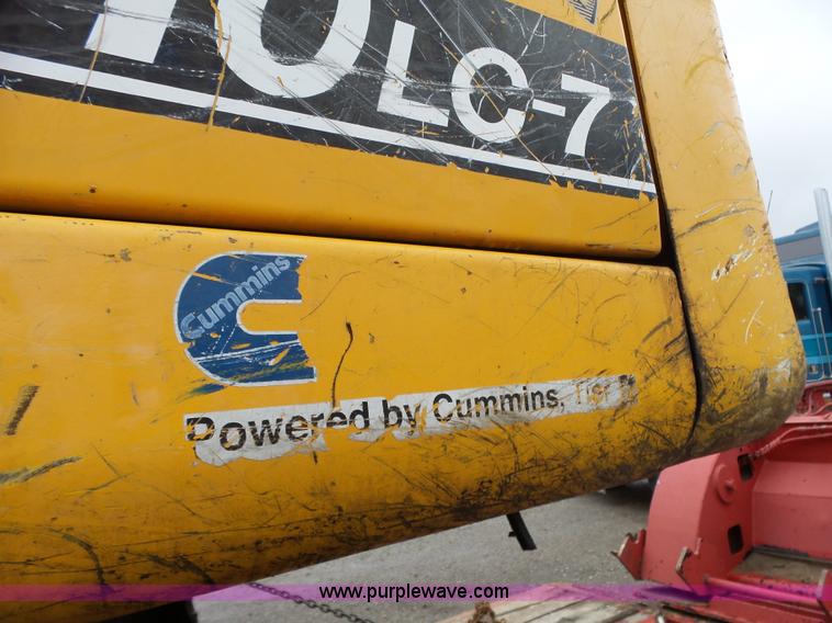 image for item L6328 2005 Hyundai Robex 210LC-7 excavator