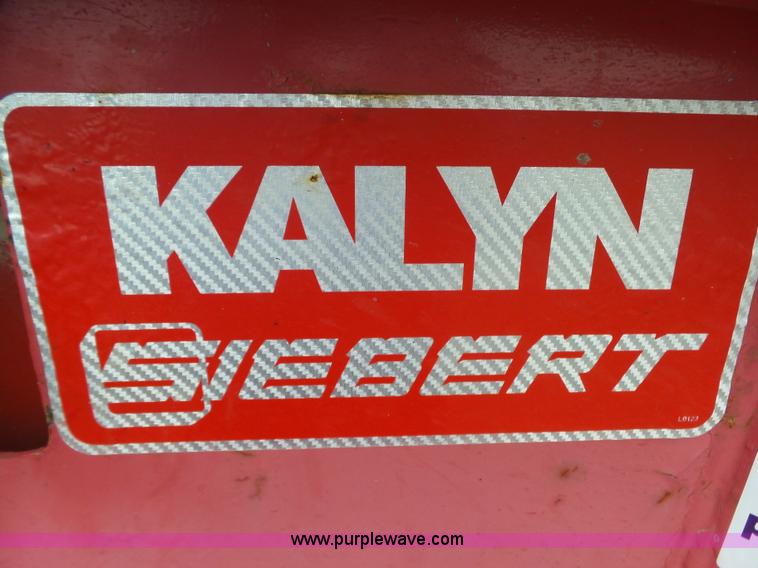 image for item L6329 1998 Kalyn Siebert KSHRG-3-50T-A lowboy equipment trailer