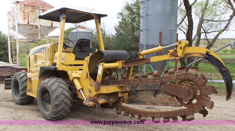 image for item L6330 2006 Vermeer RT1250 trencher