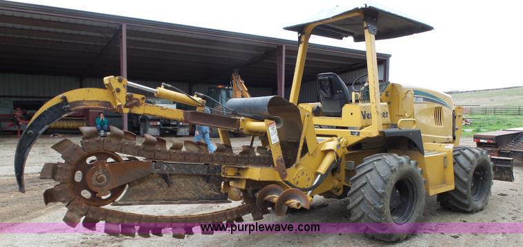 image for item L6330 2006 Vermeer RT1250 trencher