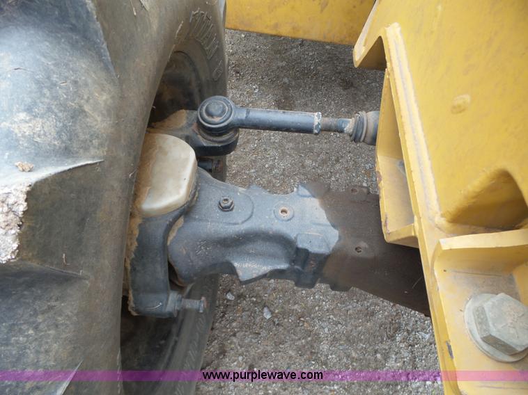 image for item L6330 2006 Vermeer RT1250 trencher