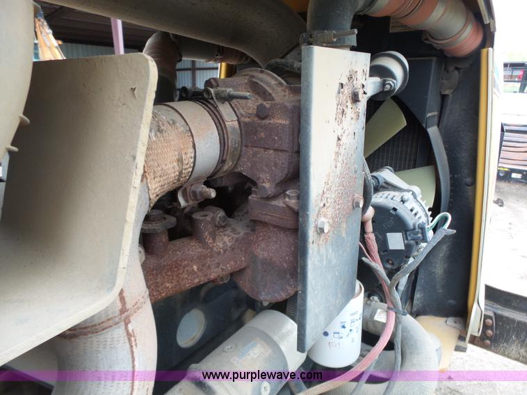 image for item L6330 2006 Vermeer RT1250 trencher