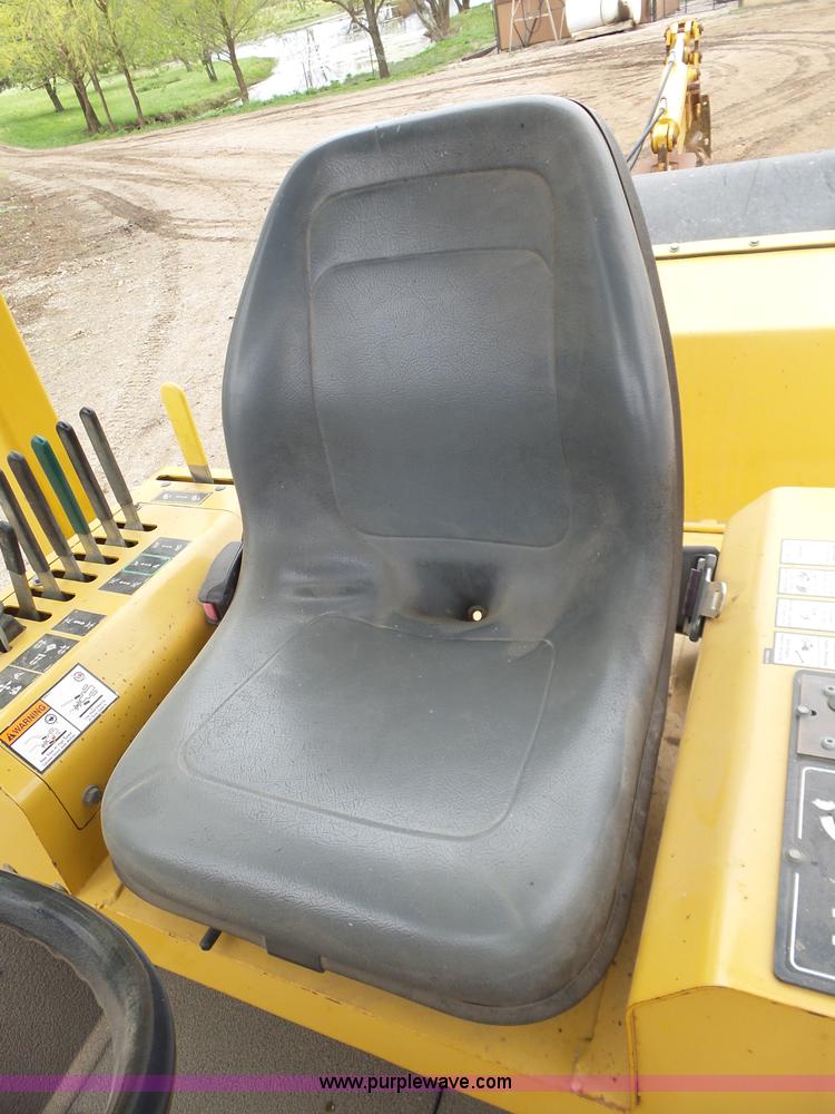 image for item L6330 2006 Vermeer RT1250 trencher