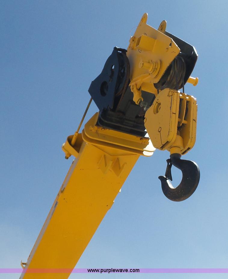 image for item L6532 Grove RT-58B crane
