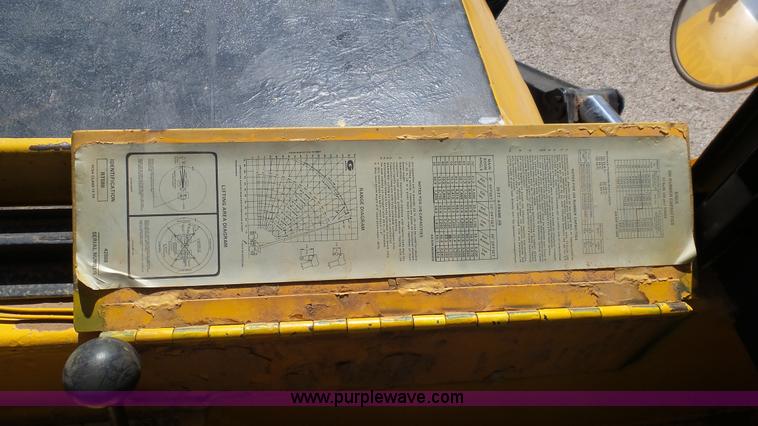 image for item L6532 Grove RT-58B crane