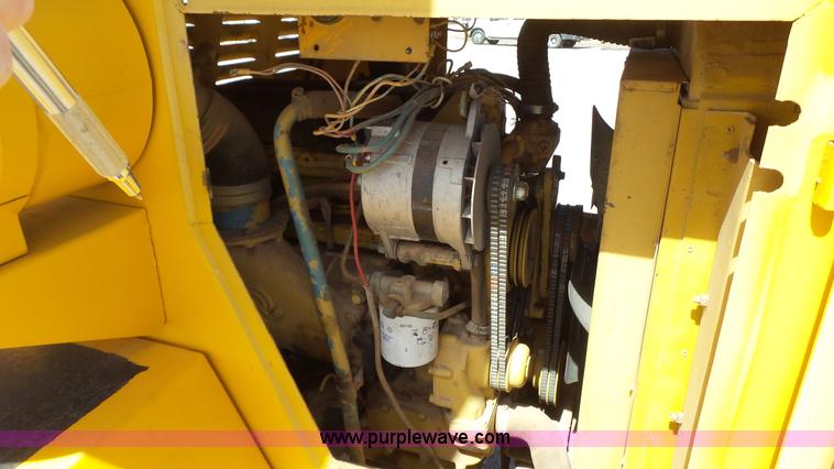 image for item L6532 Grove RT-58B crane