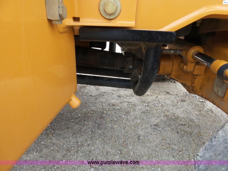 image for item L7028 2011 Case 580 Super N backhoe
