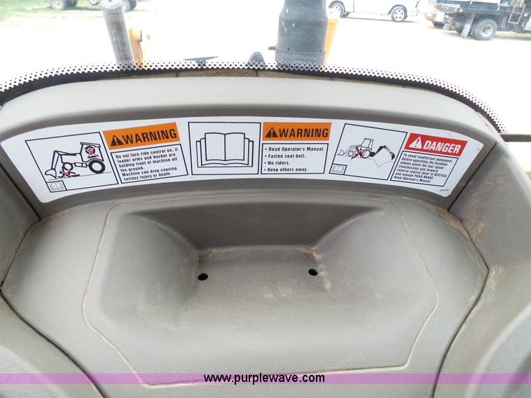 image for item L7028 2011 Case 580 Super N backhoe