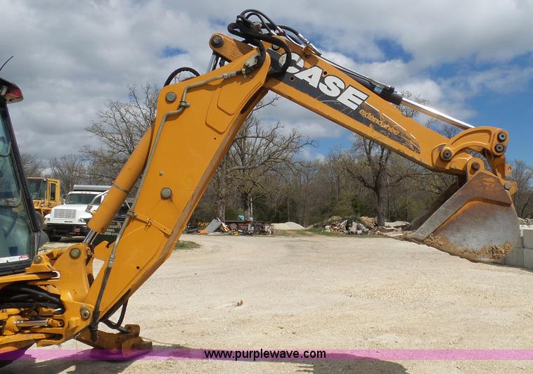 image for item L7028 2011 Case 580 Super N backhoe
