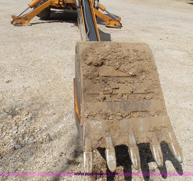 image for item L7028 2011 Case 580 Super N backhoe
