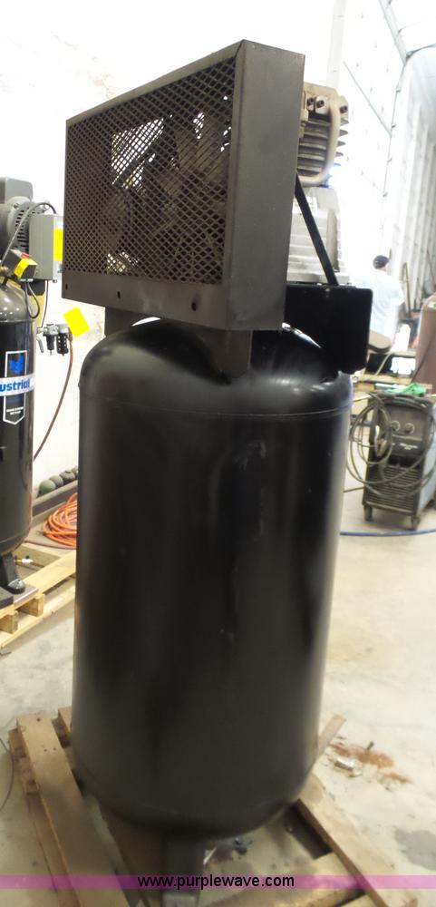 image for item L7029 Power Mate Black Max air compressor