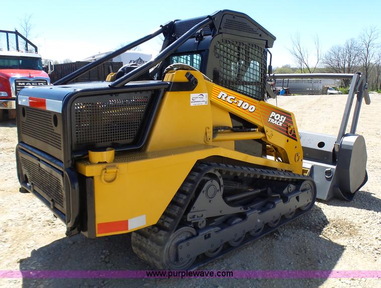 image for item L7031 2007 ASV RC100 skid steer